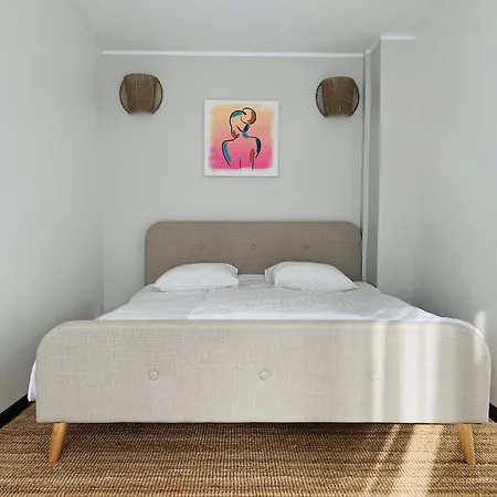 Apartment Bright Modern -