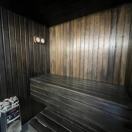 Bright Modern - Apartmán