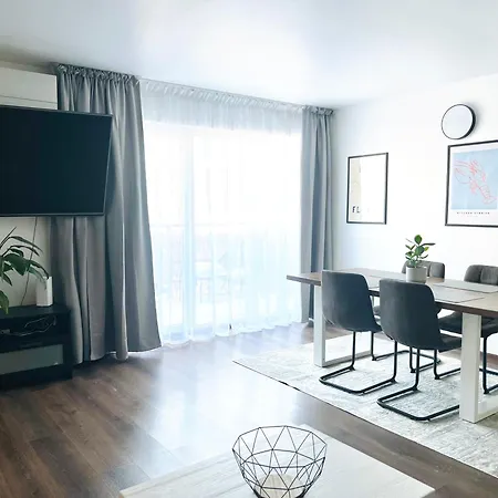 Bright Modern - Kuressaare