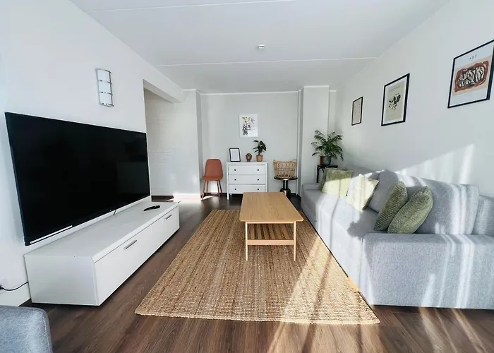 Bright Modern - * Kuressaare